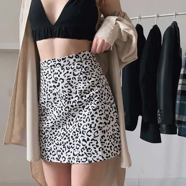 Leopard Slim Skirt