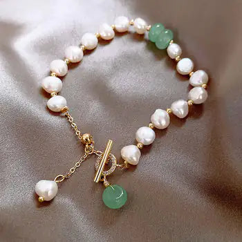 Irregular Imitation Pearl Bracelet