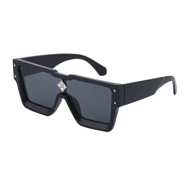 Stylish Anti-Radiation Sunglasses – UV Protection with Modern Design